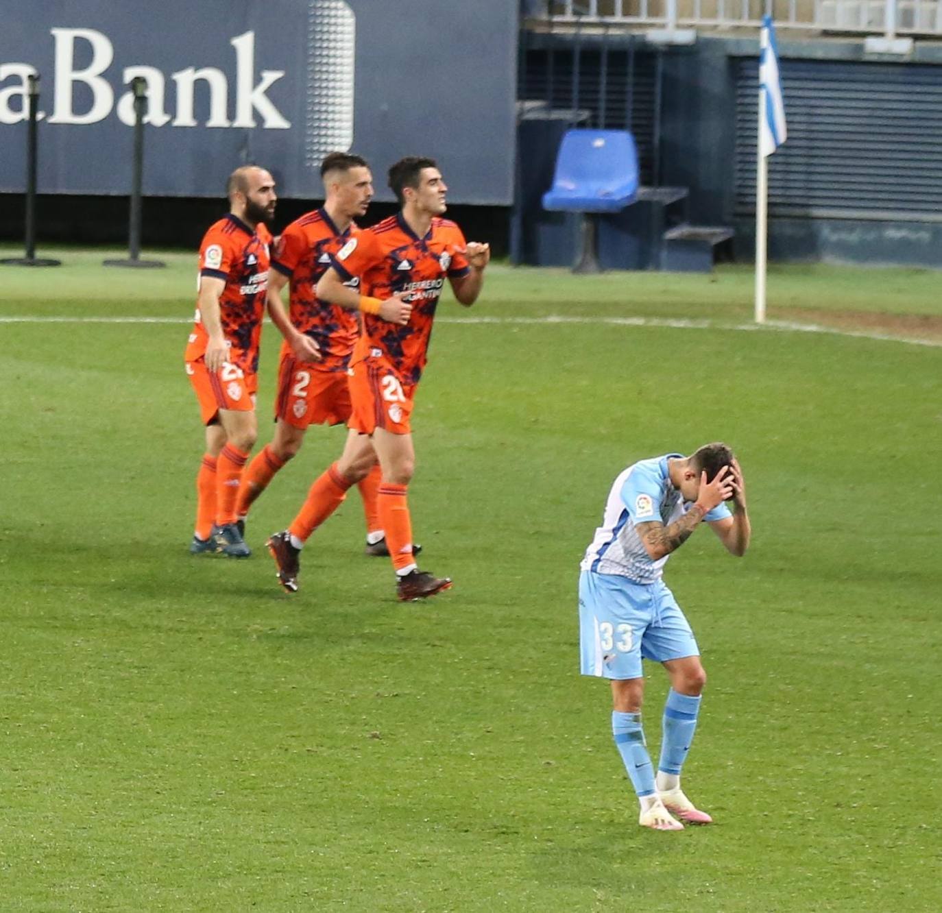 El Málaga, obligado a remontar desde los primeros minutos 