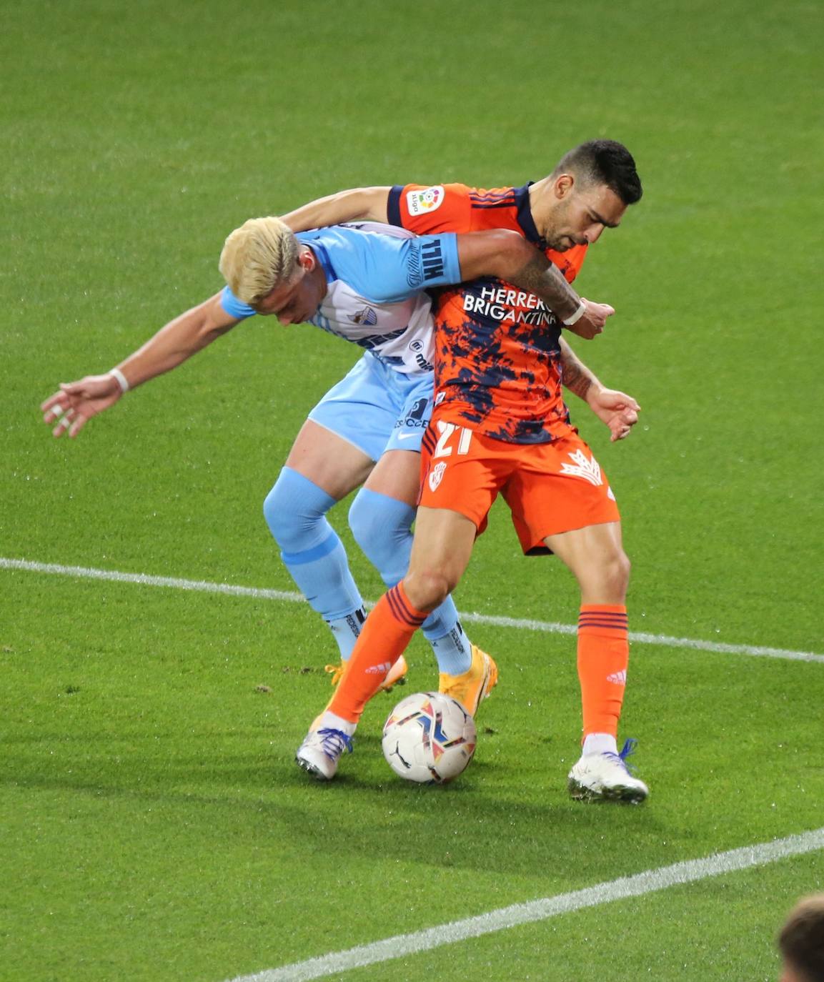 El Málaga, obligado a remontar desde los primeros minutos 