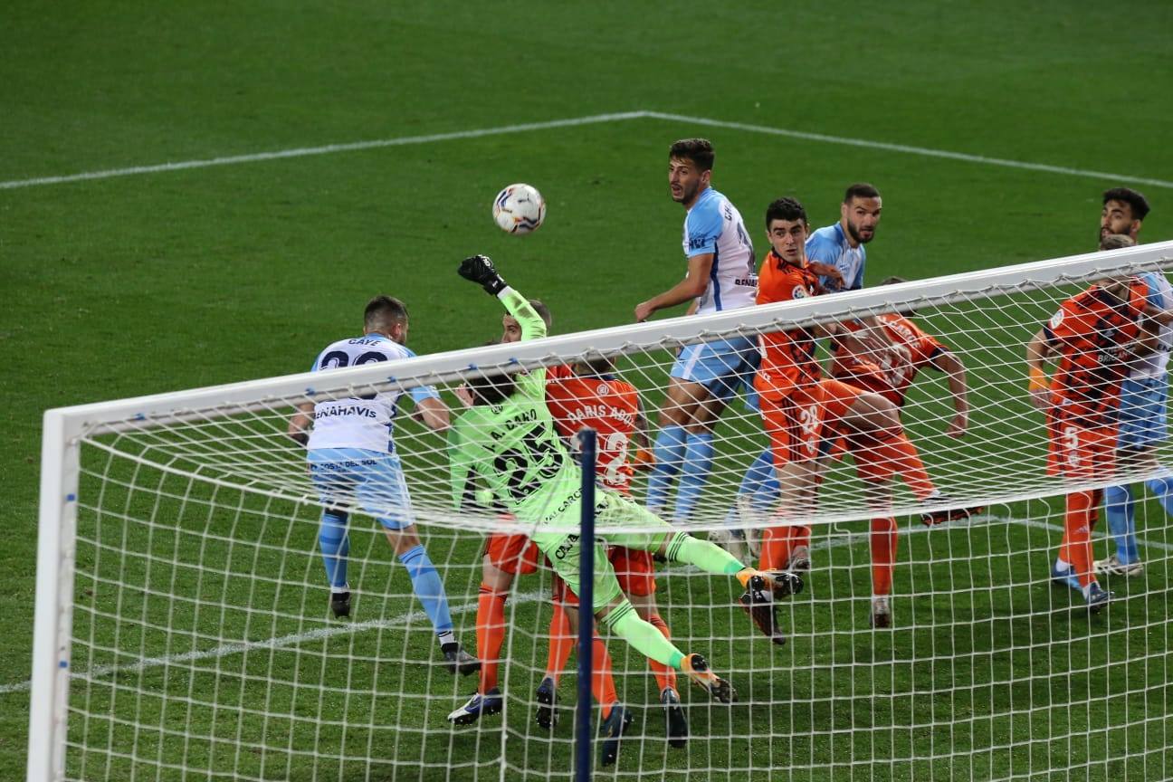El Málaga, obligado a remontar desde los primeros minutos 