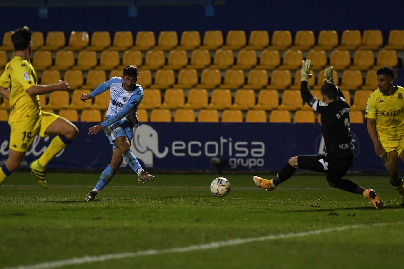 Fotos: El Málaga gana en Alcorcón (0-1)