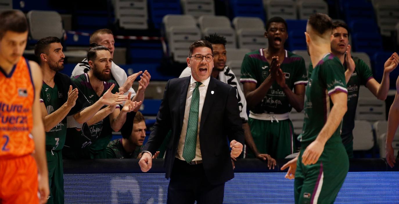 Derrota del Unicaja en casa ante el Valencia Basket. 