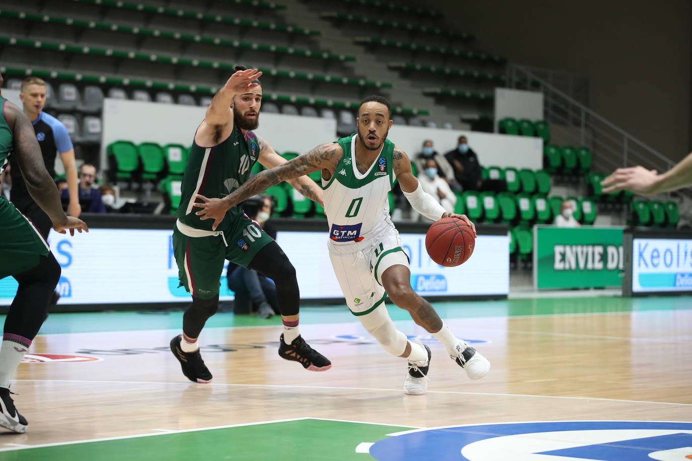 Fotos: La mejores imágenes del Nanterre-Unicaja