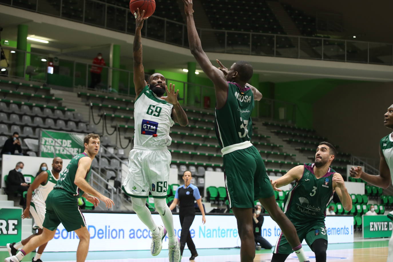 Fotos: La mejores imágenes del Nanterre-Unicaja