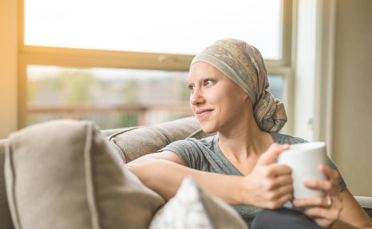 CaixaBank y AECC se unen para buscar fondos en la lucha contra el cáncer