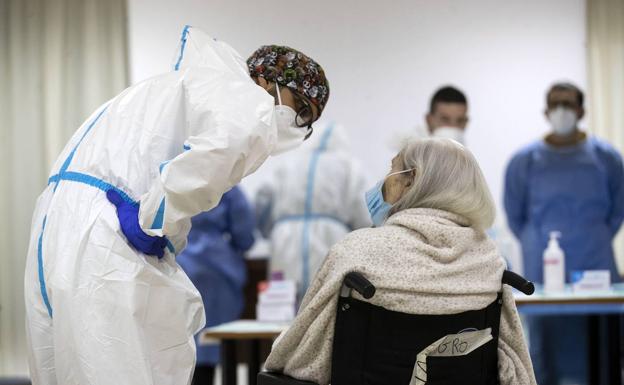 Del Val considera que la actual es de las mejores vacunas de la historia