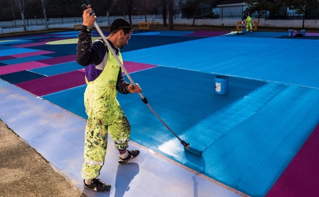 Pista de juego en el CEIP Miguel Berrocal.