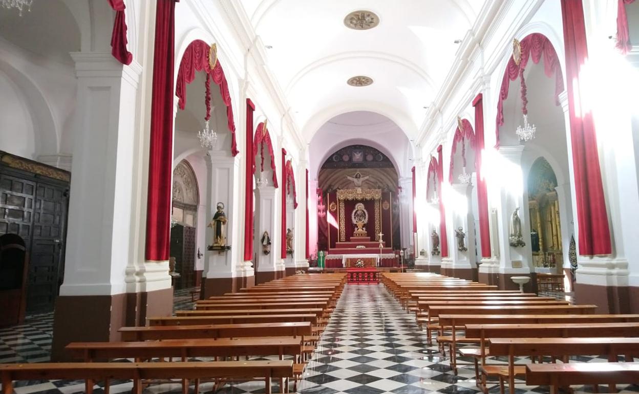 Interior de la iglesia de San Juan en Vélez-Málaga. 