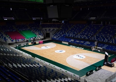 Imagen secundaria 1 - El Unicaja presume de su nueva cancha