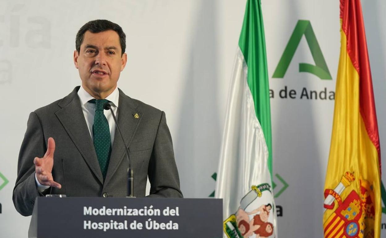 Juanma Moreno, este miércoles, en rueda de prensa.