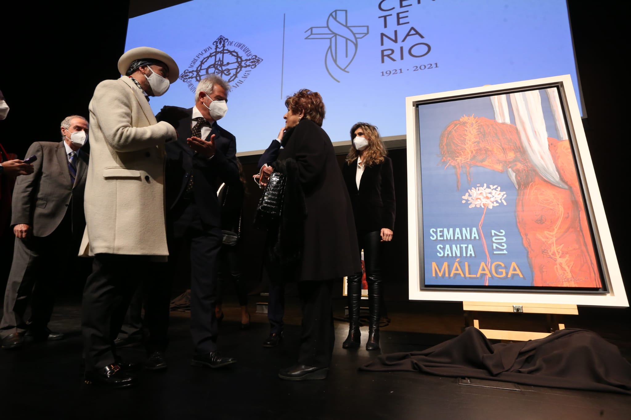 El pintor Andrés Mérida es el autor de la obra, cuya presentación corre a cargo del director de SUR Manuel Castillo 
