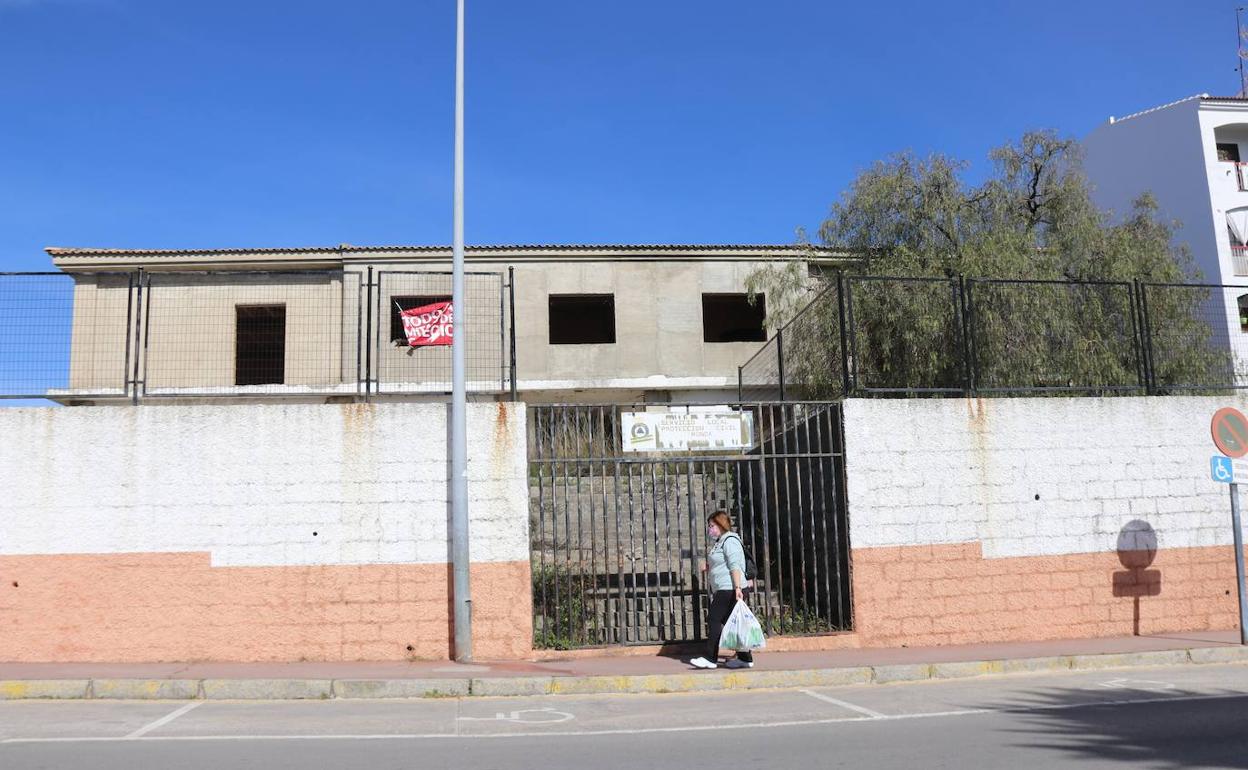 El edificio se sitúa en la zona del Fuerte. 