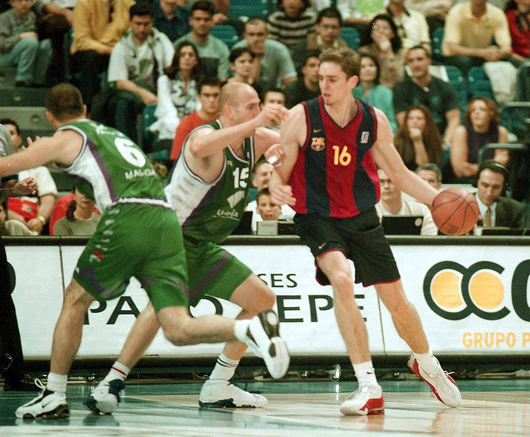 Gasol ha preparado en Málaga varias citas con la selección española y jugó un amistoso contra el Unicaja cuando militaba en los Memphis Grizzlies de la NBA. Además, se coronó en la Copa 2001 