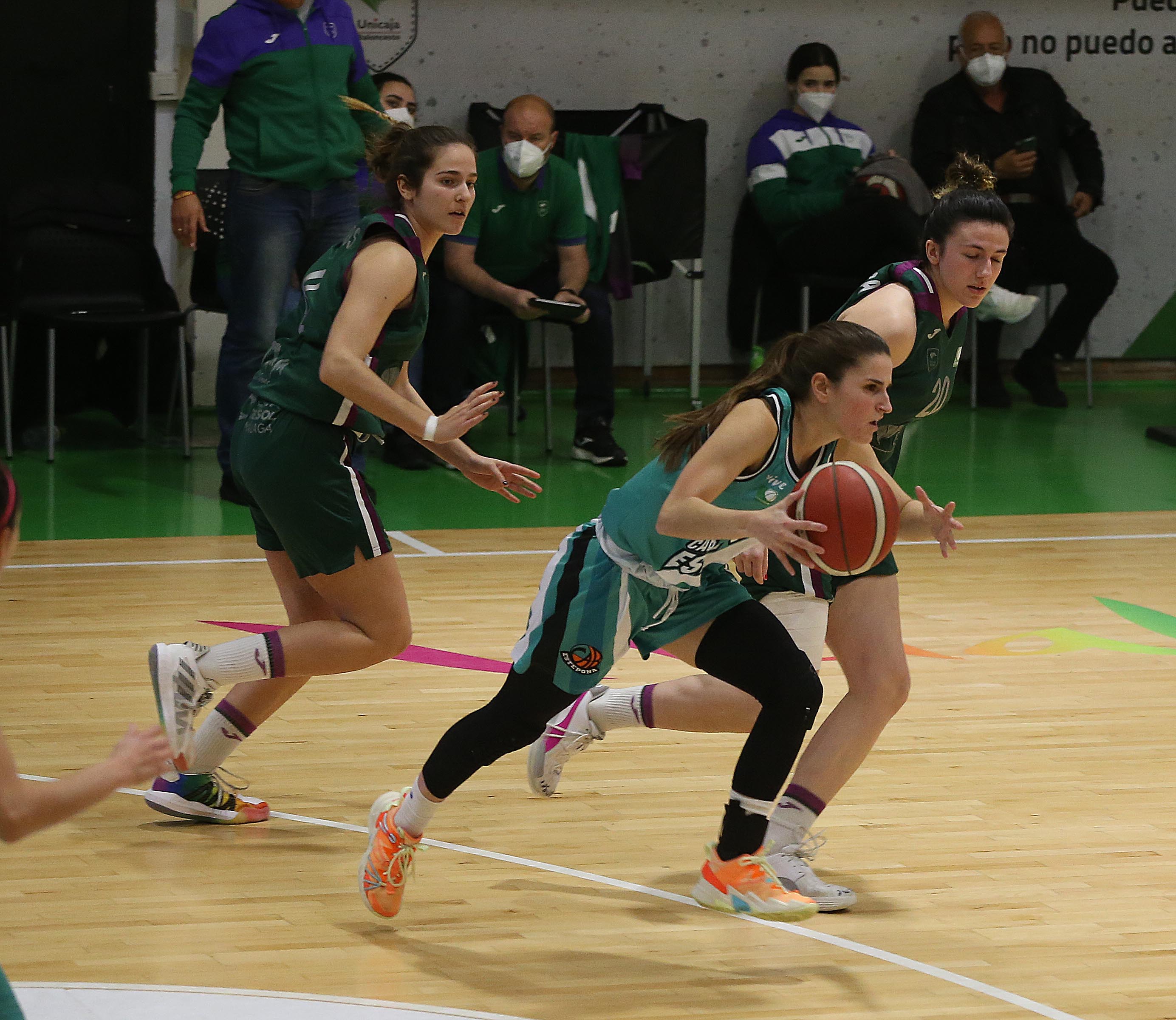 El cuadro de Quique Gutiérrez se impuso al Unicaja, que acarició la remontada en los instantes finales