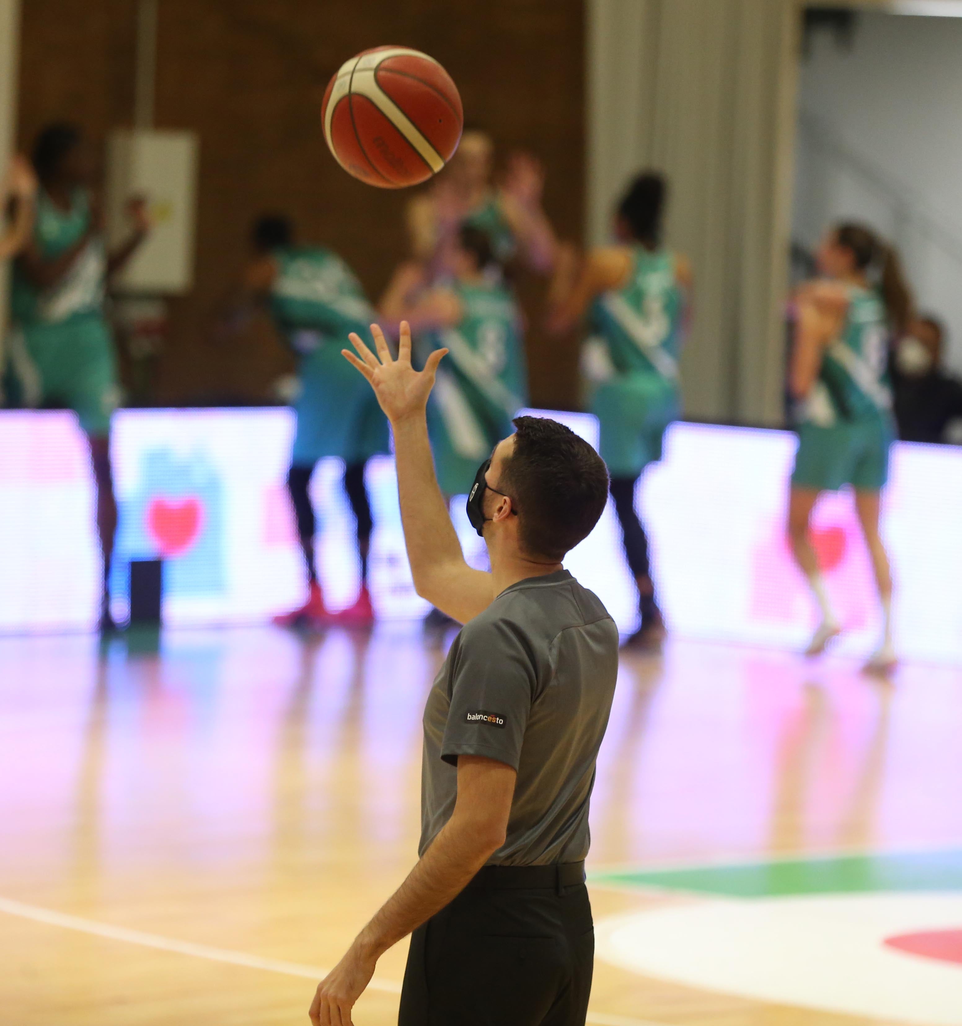 El cuadro de Quique Gutiérrez se impuso al Unicaja, que acarició la remontada en los instantes finales