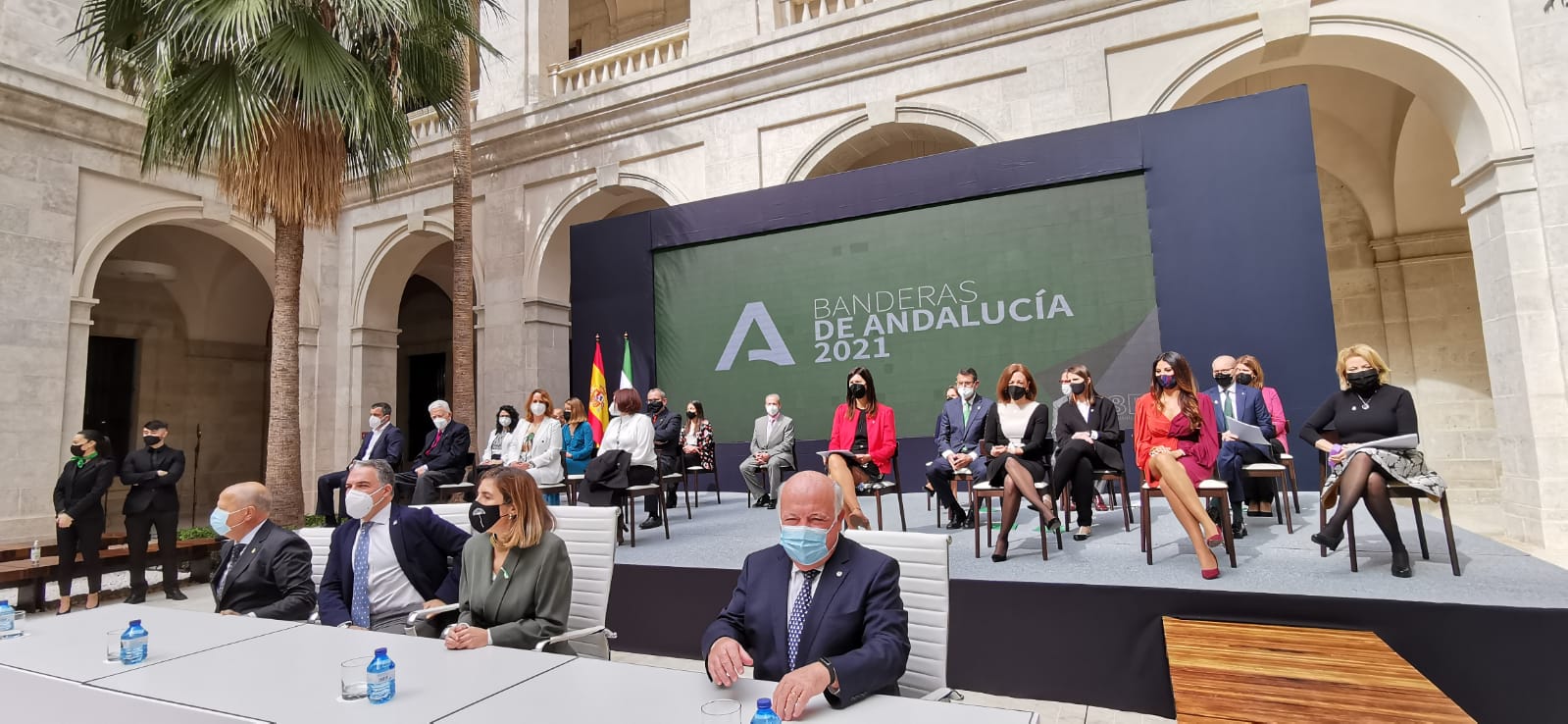 Acto institucional con motivo del 28F y la entrega de distinciones a una decena de personas y entidades, cuya labor y dedicación es reconocida con la Bandera de Andalucía