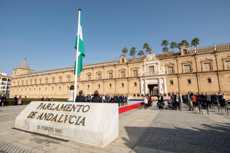 Fotos: Acto institucional por el 28-F y entrega de las Medallas de Andalucía y Título de Hijo Predilecto de Andalucía