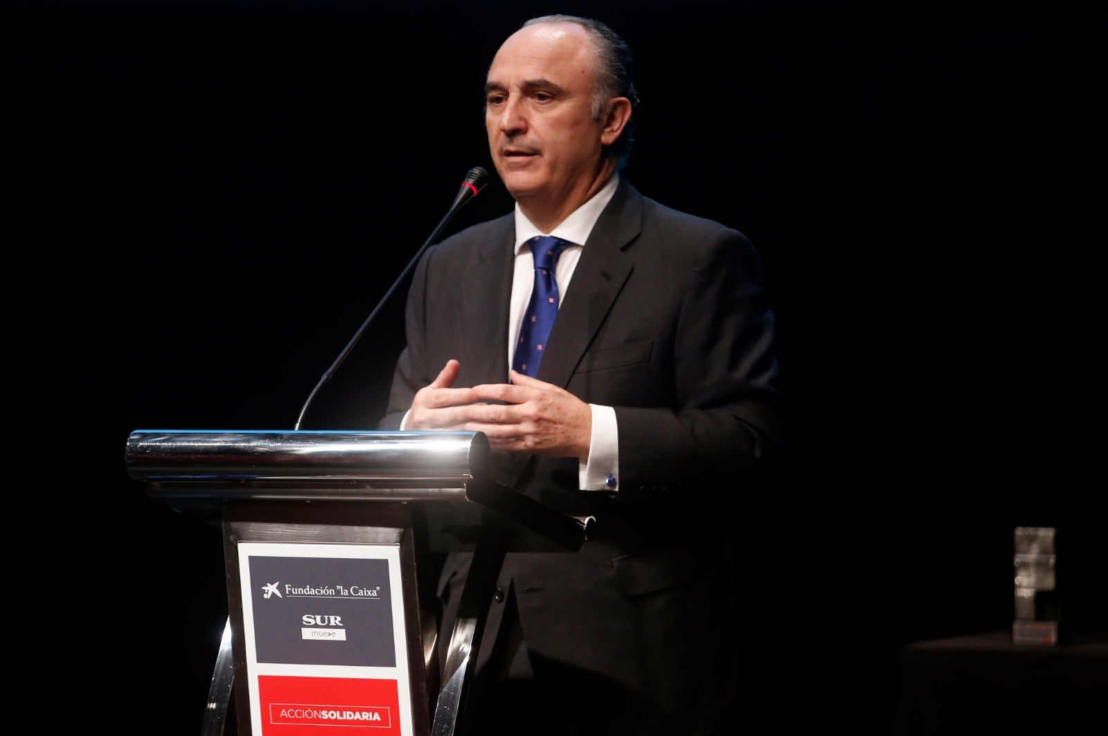 SUR y Fundación La Caixa premian el compromiso social de entidades y personas en un acto celebrado en el Auditorio del Museo Picasso Málaga
