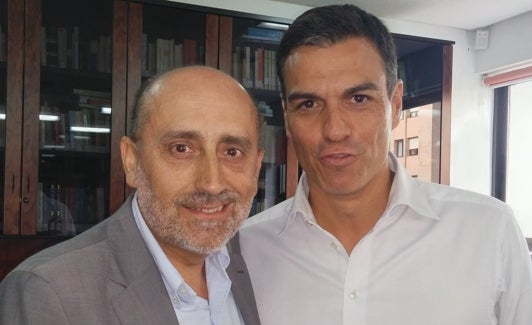 Luis Ángel Hierro con Pedro Sánhez.