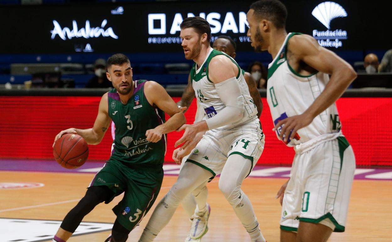 Jaime Fernández, durante el partido contra el Nanterre en la Eurocup jugado en Málaga. 