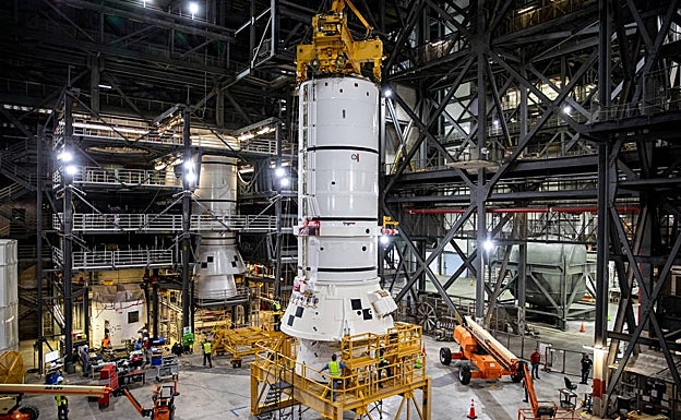 Ensamblaje del cohete SLS, que 