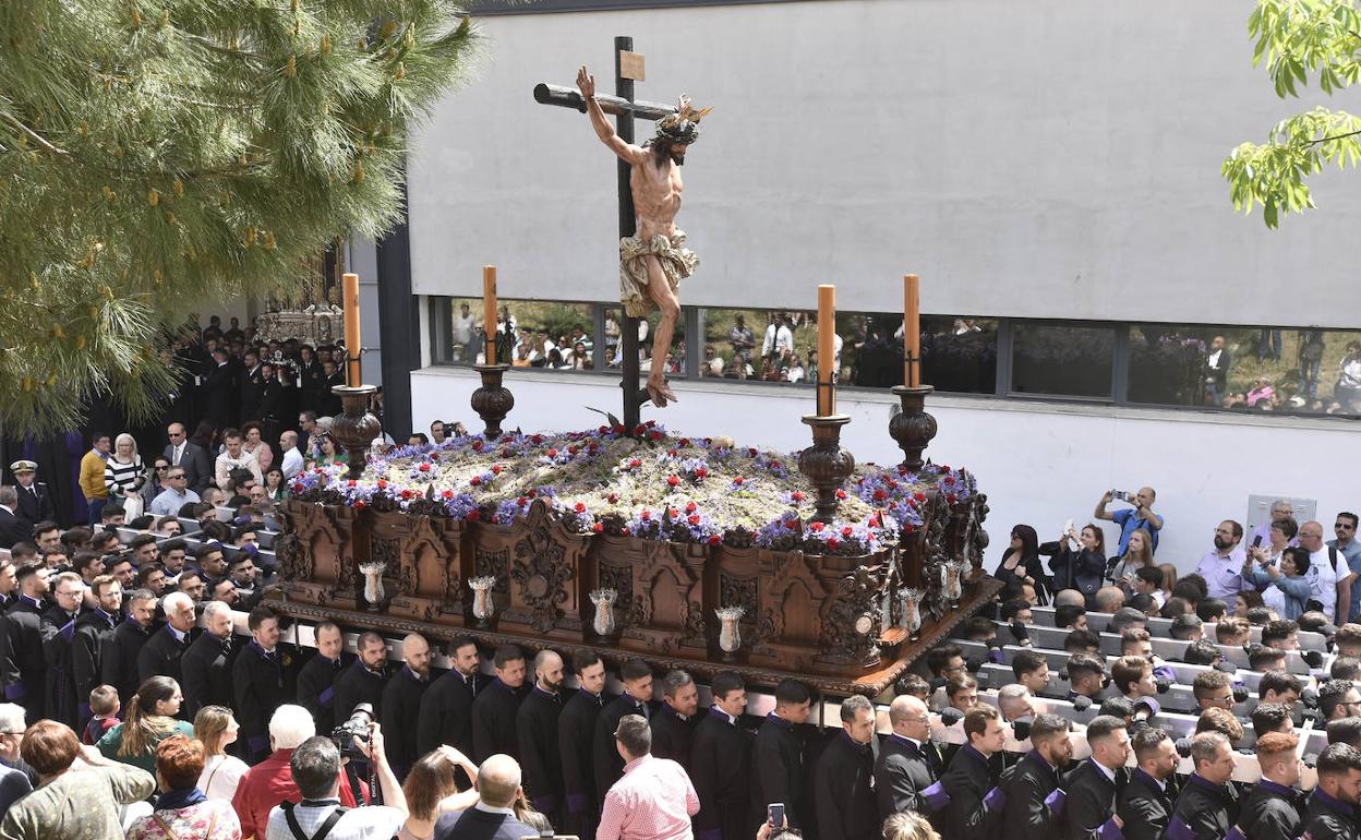 El Obispado de Málaga da luz verde al nuevo trono para el Cristo de la Crucifixión