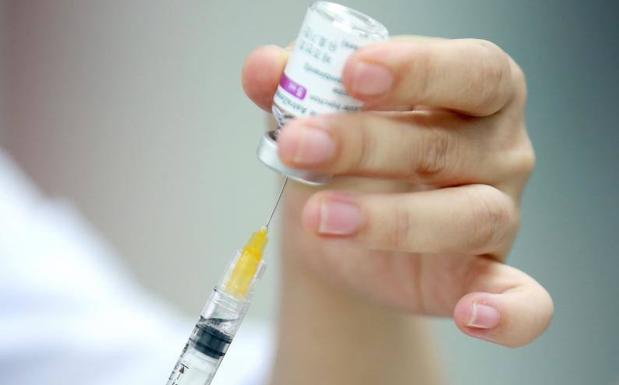 Se estima que más de 6 millones de personas han recibido la vacuna de AstraZeneca en la Unión Europea