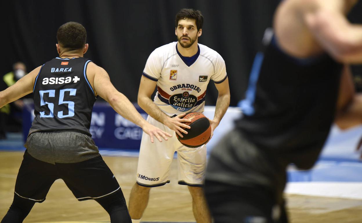 Pepe Pozas, en el duelo ante el Movistar Estudiantes en que se lesionó. 