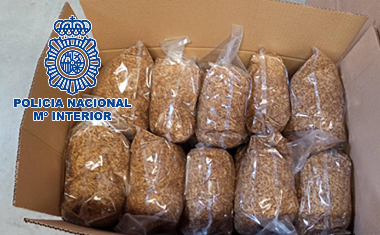 Picadura de tabaco intervenida por la policía en otra operación