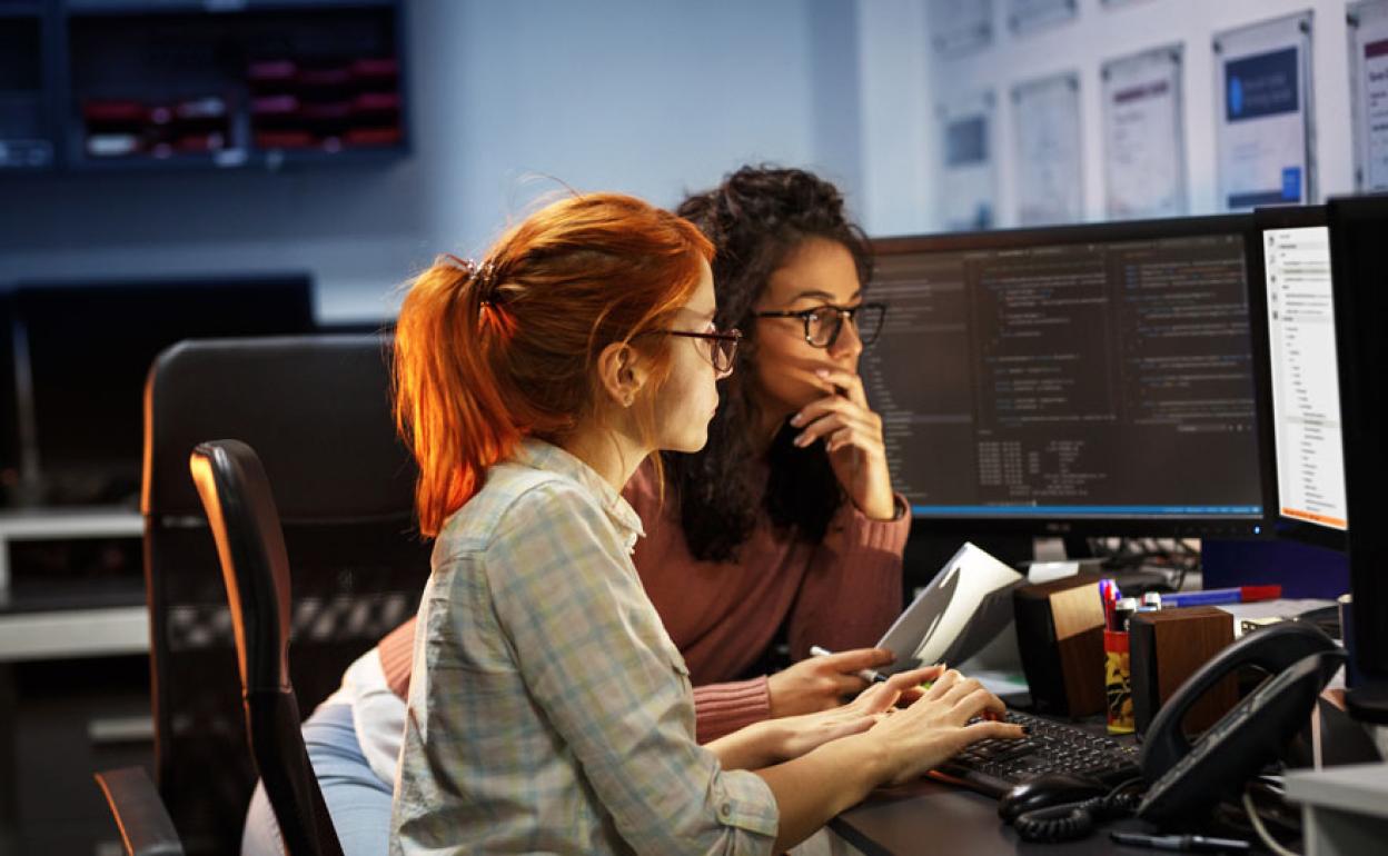 Málaga Tecnológica: Google ofrece diez becas para alumnas de la UMA del Título de Experto en Ingeniería Inversa e Inteligencia Malware