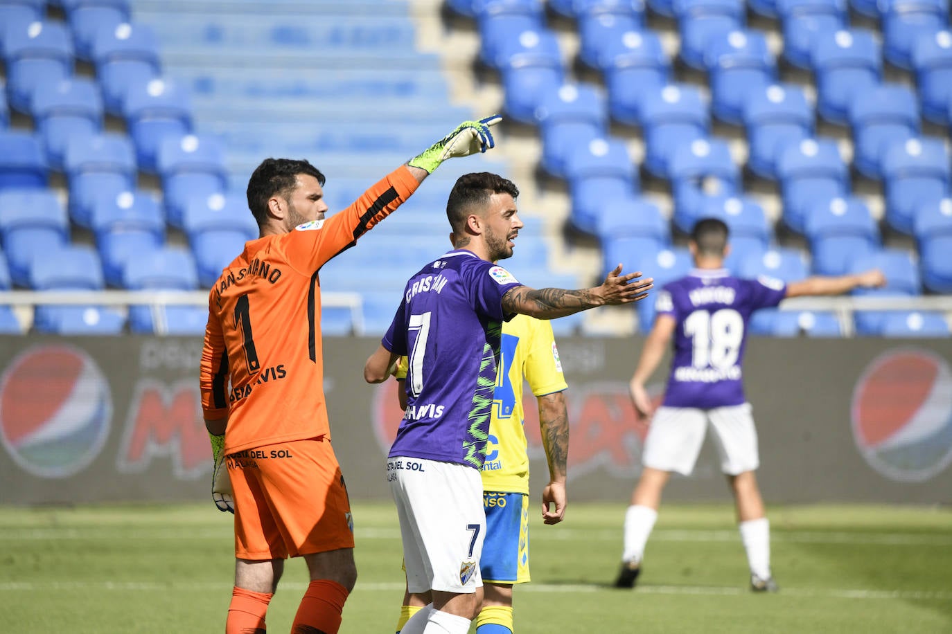 El Málaga empata en Las Palmas (1-1). 