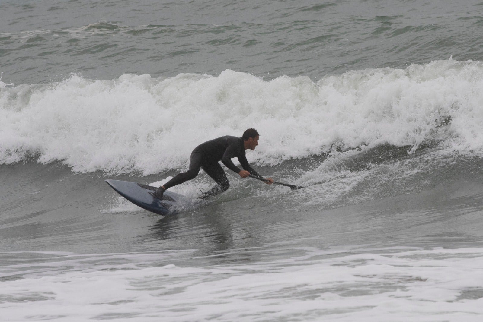 Fotos: Sábado de surf en las playas de la capital malagueña