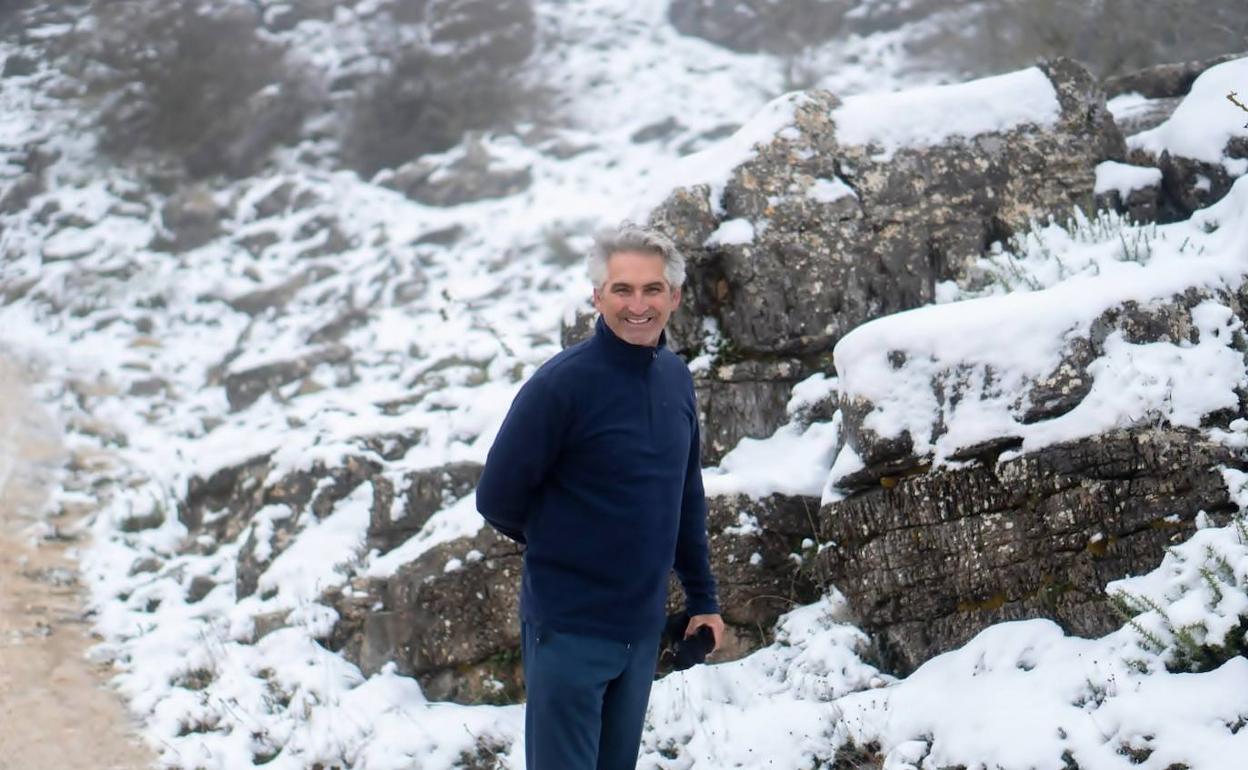 Antonio Heredia, durante este invierno por su pueblo.