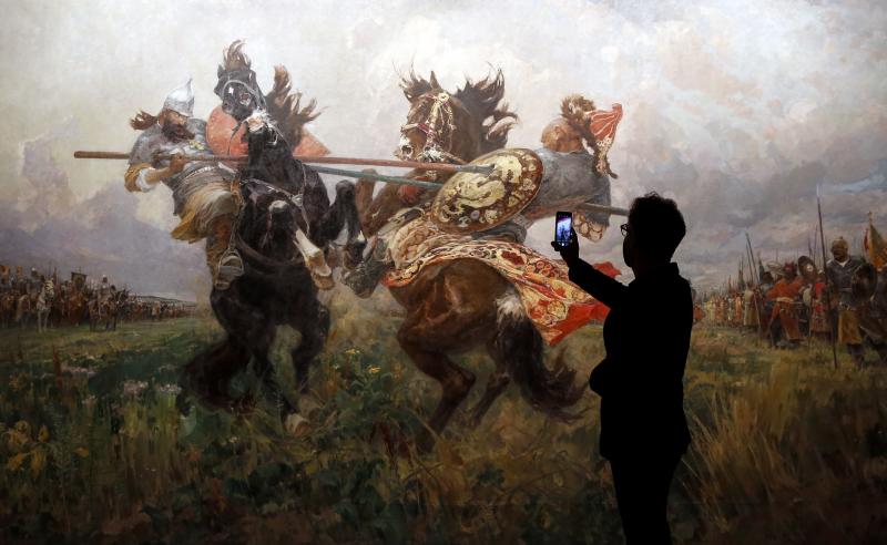 La filial de Tabacalera estrena tres montajes: 'Guerra y Paz', 'Las Marinas de Aizanovsky' y 'Tolstoi'