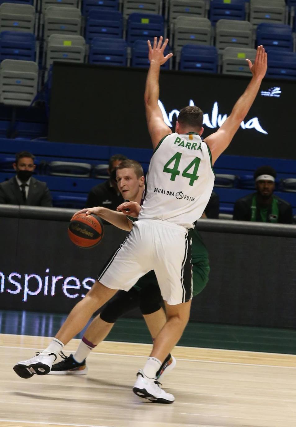 El Unicaja recibió al conjunto de Badalona en el Martín Carpena 