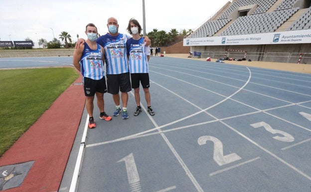 Javier Troyano, Tomás Fernández (entrenador) e Iván Gálvez, tres referentes del Club Atletismo Málaga.