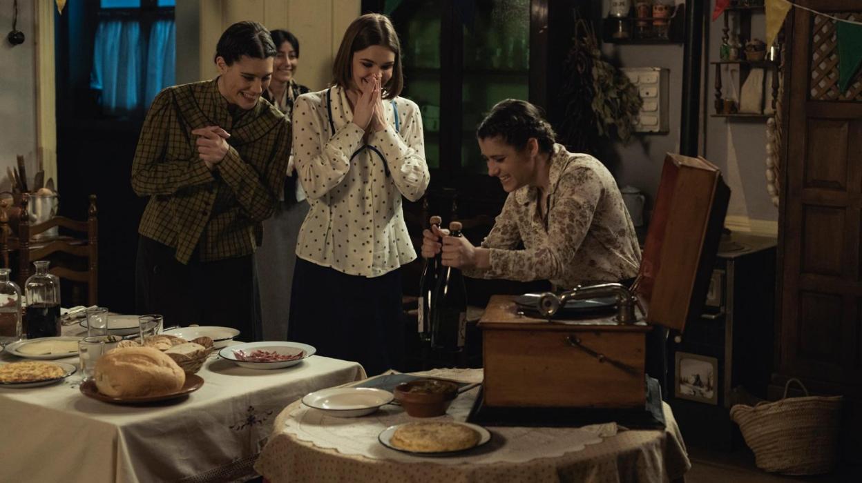 Una escena de la serie 'Acacias 38', que ayer puso punto final en TVE tras seis años en antena. R. C.