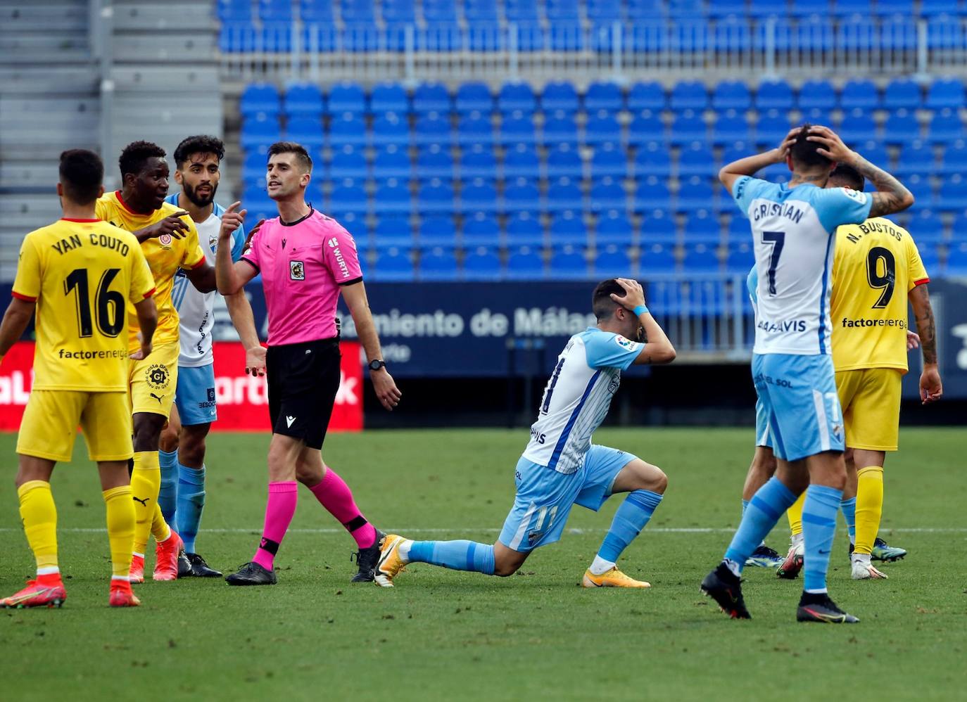 El partido se disputó en La Rosaleda, de nuevo sin público 