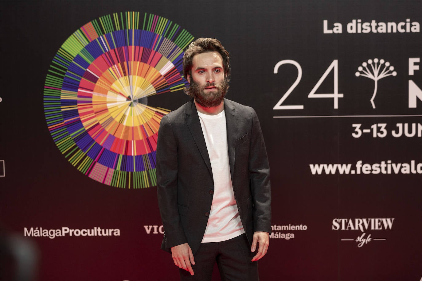 Los protagonistas de las películas seleccionadas posan en el Círculo de Bellas Artes como antesala del photocall malagueño