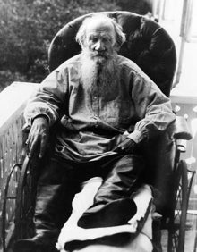 Imagen secundaria 2 - El joven malagueño que escribió a Tolstói para saber qué hacer con su vida