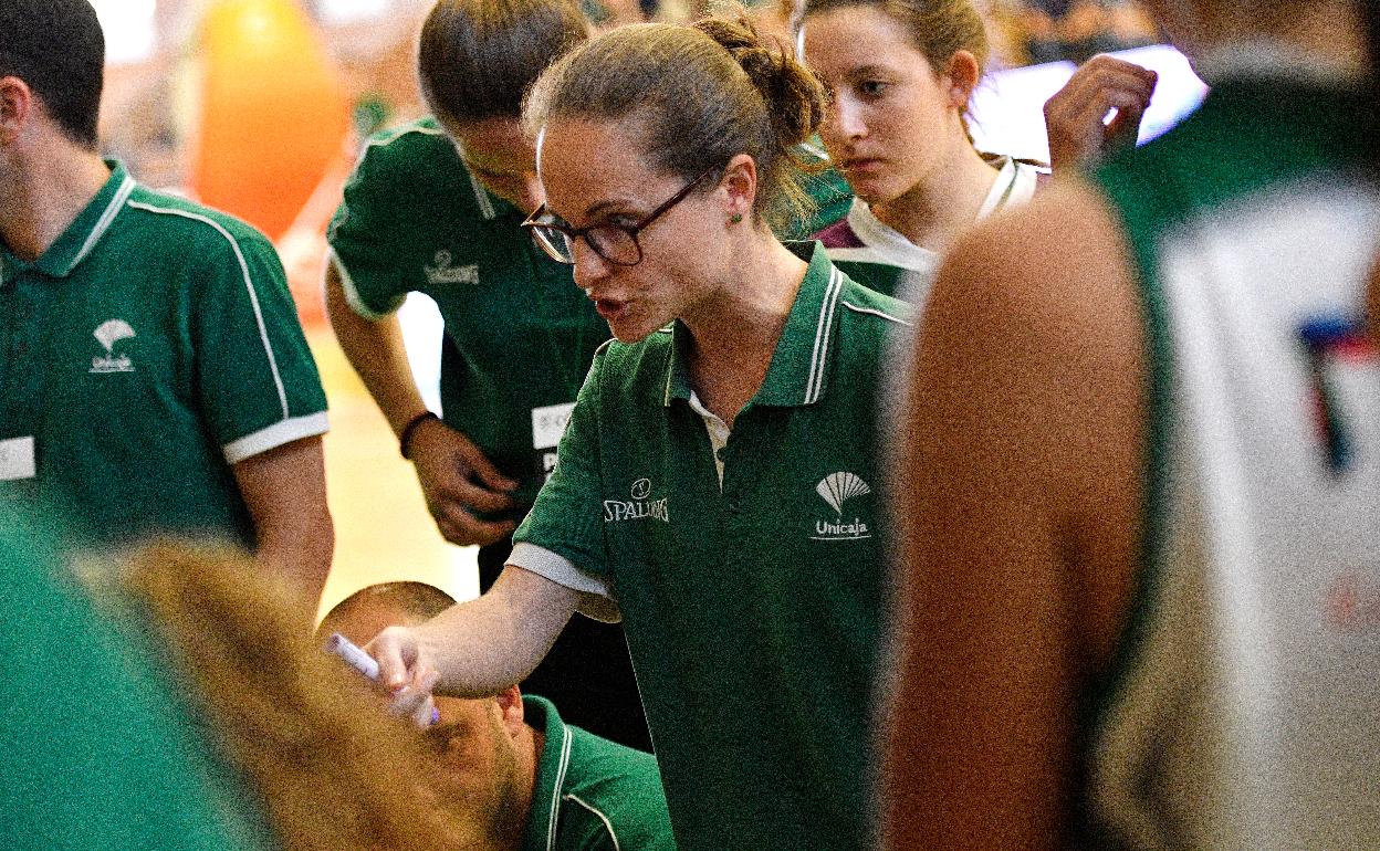 Lorena Aranda no continuará al frente del Unicaja y Lázaro se perfila como su recambio