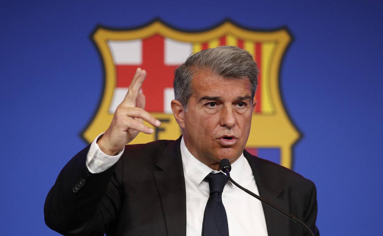 Joan Laporta, en la rueda de prensa ofrecida este viernes. 