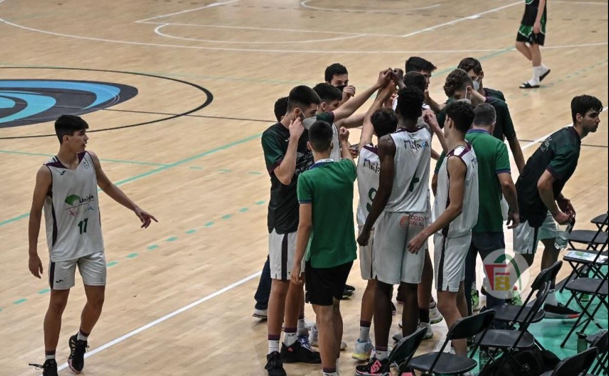 El Unicaja cadete busca el título andaluz