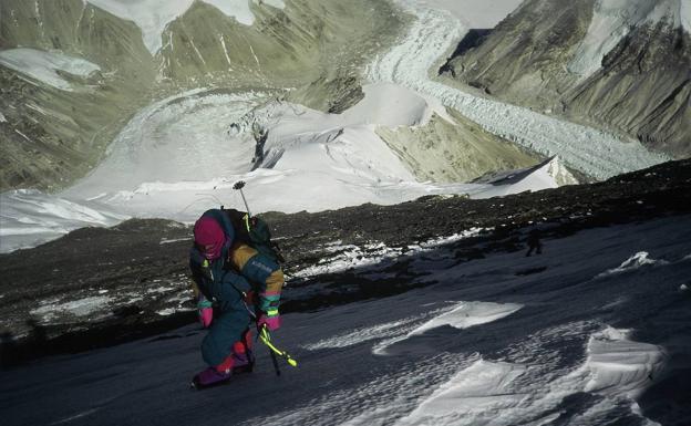 La ascensión invernal en Nepal al Cho Oyu (8.100 metros) en 1993.