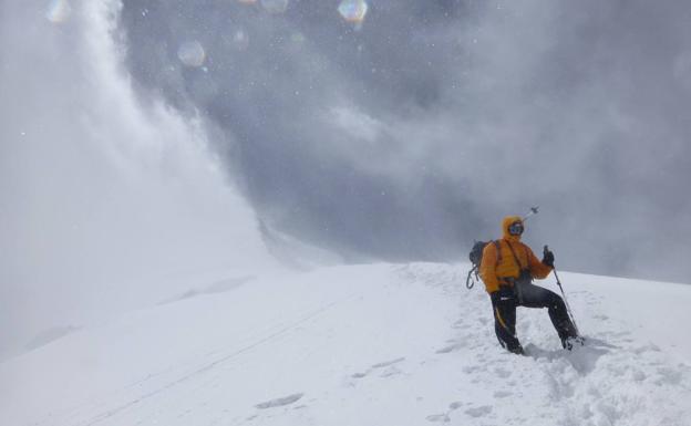 Juanjo Garra capturó esta imagen de Lolo González antes de morir en el Dhaulagiri.