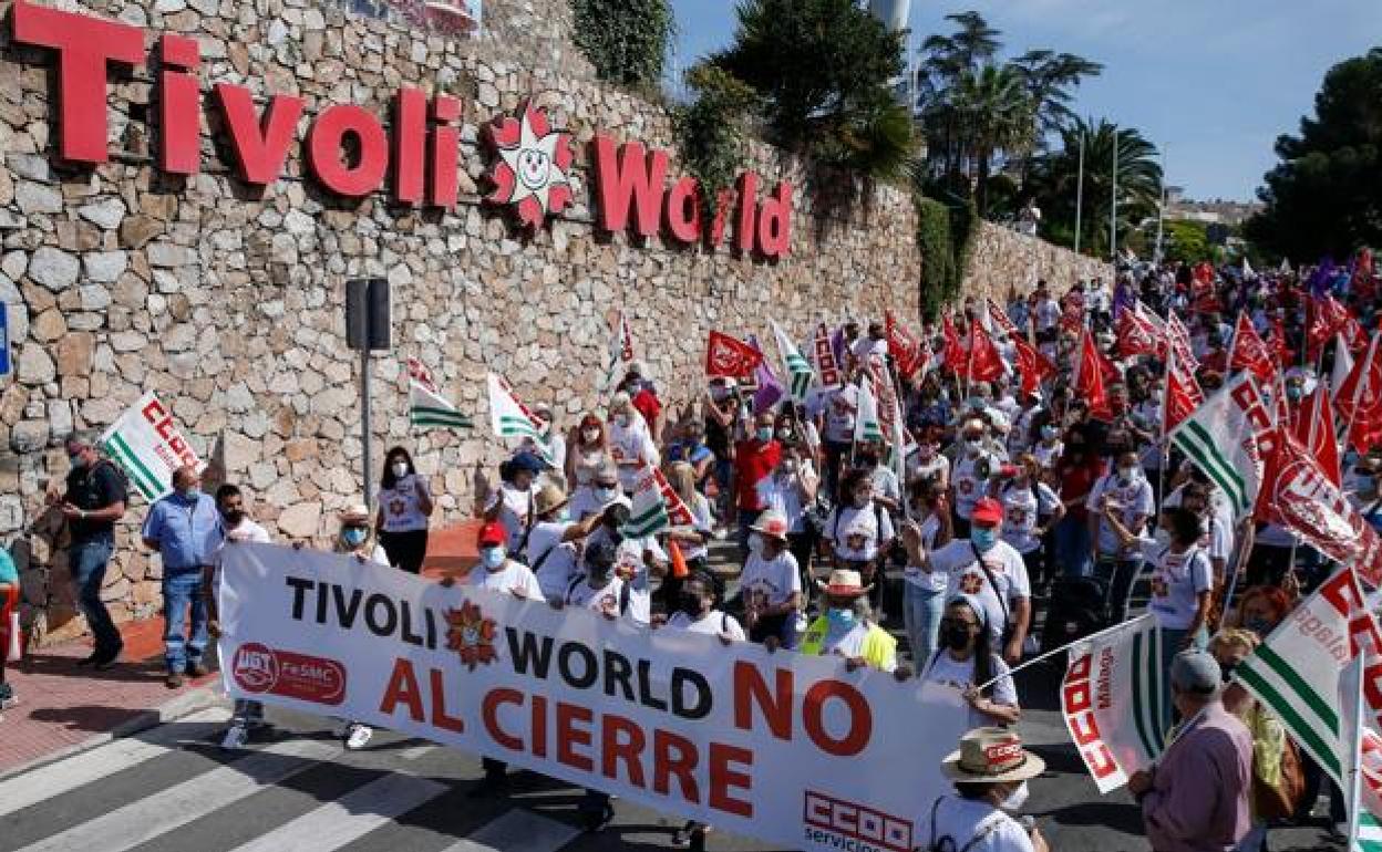 Una de las primeras manifestaciones en los alrededores de Tivoli. 