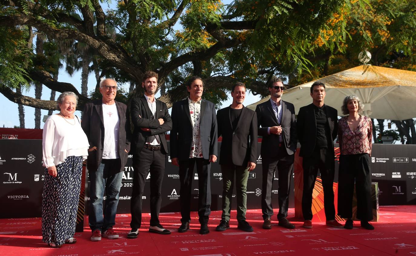 Último desfile de famosos del 24 Festival de Málaga. 