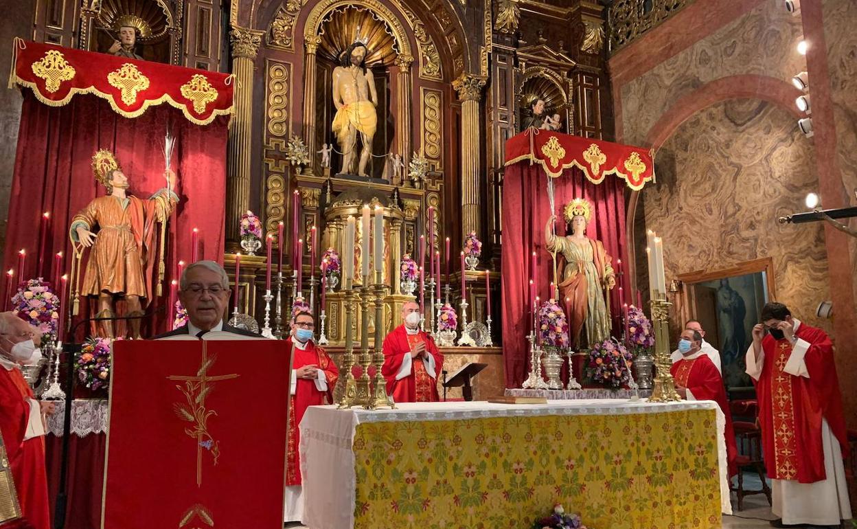 La iglesia del Santo Cristo de la Salud ha acogido la celebración de la misa solemne. 