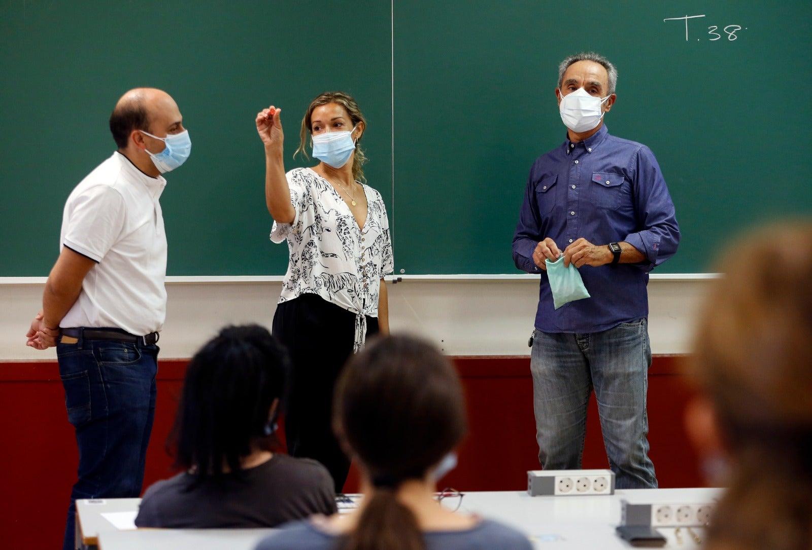 Más de 8.000 personas se enfrentan a las oposiciones docentes en la provincia tras el retraso obligado por la pandemia 