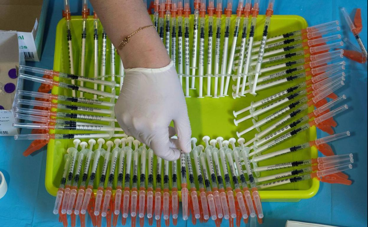 Vacunas covid: ¿Qué hacer antes, durante y después de recibir la vacuna contra el Covid-19?