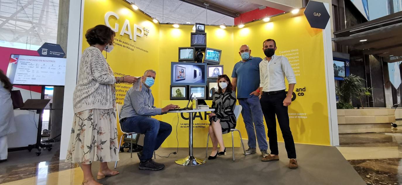 El foro internacional reúne este lunes y martes en el Palacio de Ferias de la capital a un millar de profesionales del sector cultural para debatir sobre cuestiones como los retos que plantea la digitalización de las instituciones artísticas o las nuevas relaciones que estas entidades empiezan a desarrollar con sus audiencias y sus entornos urbanos.